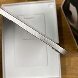 iPad Air(��5����) 64GB �������饤�� Wi-Fi��ǥ� ����̵��