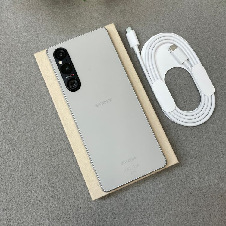 Sony Xperia 1 V SO-51D 256GB ����С� ������ SIM�ե꡼����̵��