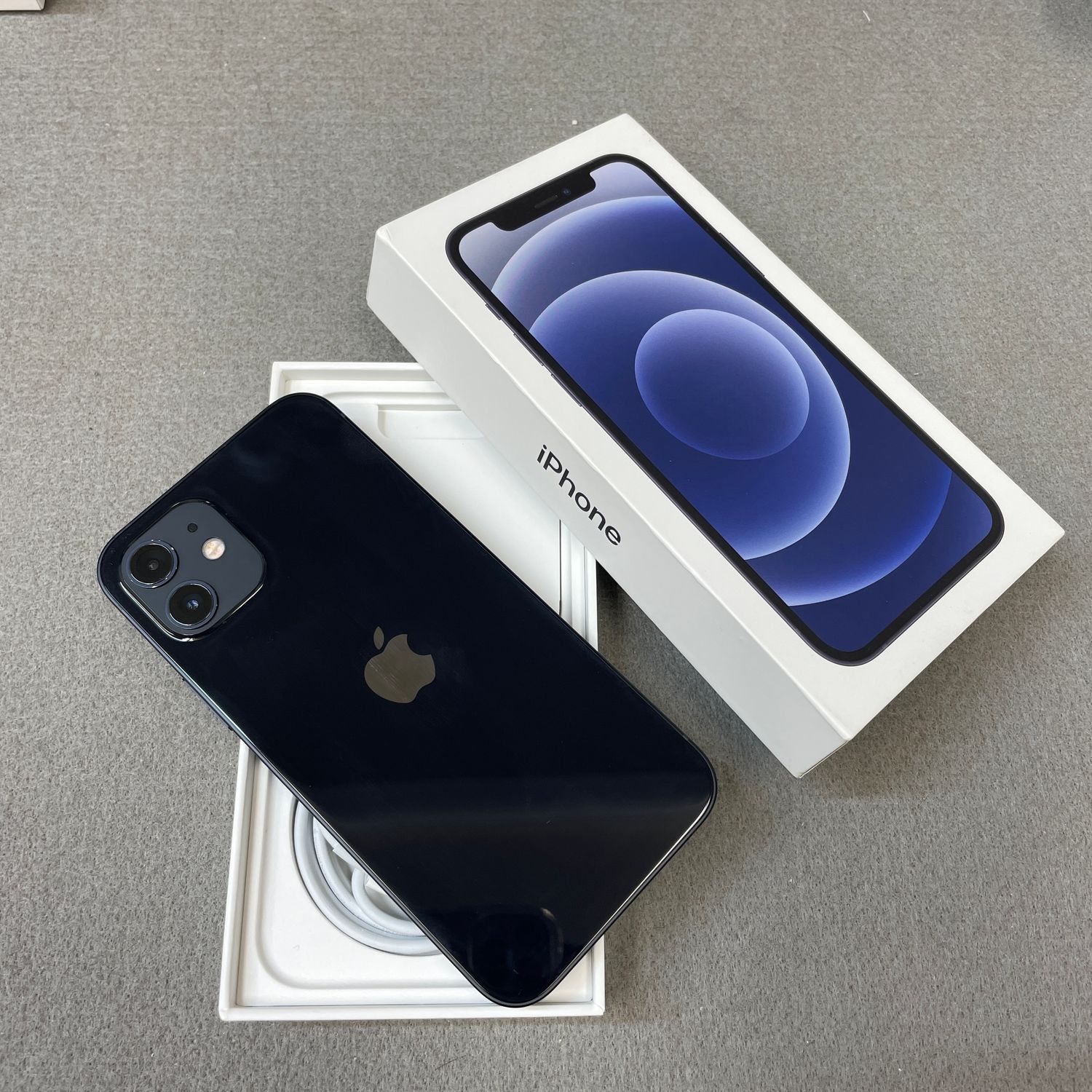 ムスビー｜iPhone12 256GB ブラック 国内SIMフリー 送料無料【iPhone12 