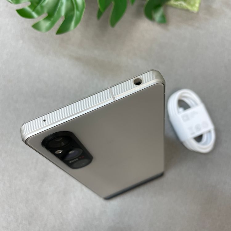 Sony Xperia 1 V SO-51D 256GB ����С� �ɥ����� SIM�ե꡼����̵��