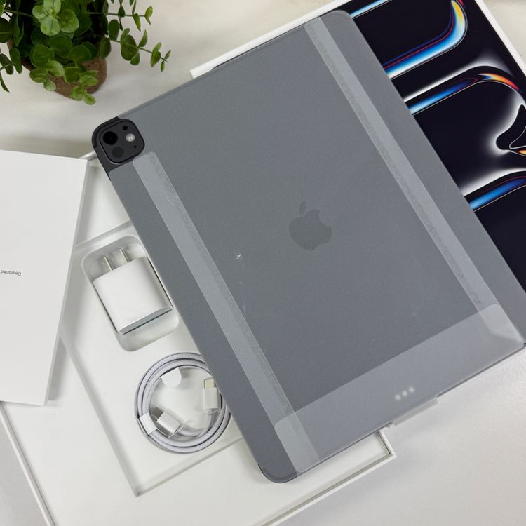 ���ʡ�̤���� iPad Pro 13����� M5���å� 256GB Wifi+Cellular