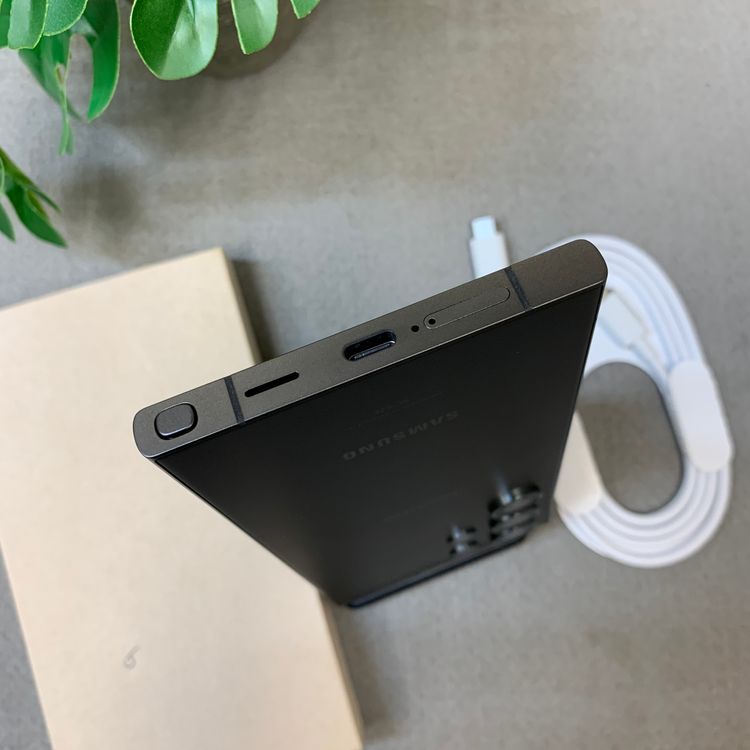 ����Ʊ��Galaxy S24 Ultra SC-52E 512GB ����SIM�ե꡼ ����̵��