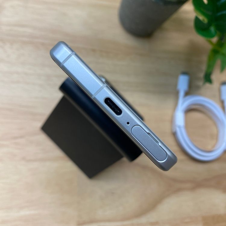 Xperia 5 IV SO-54C 128Gb �ۥ磻�� �ɥ����� SIM�ե꡼����̵��