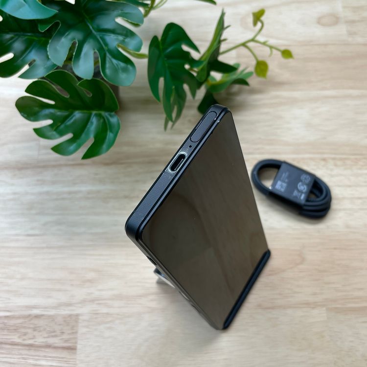Sony Xperia 1 V SO-51D 256GB �֥�å� ������ SIM�ե꡼����̵��