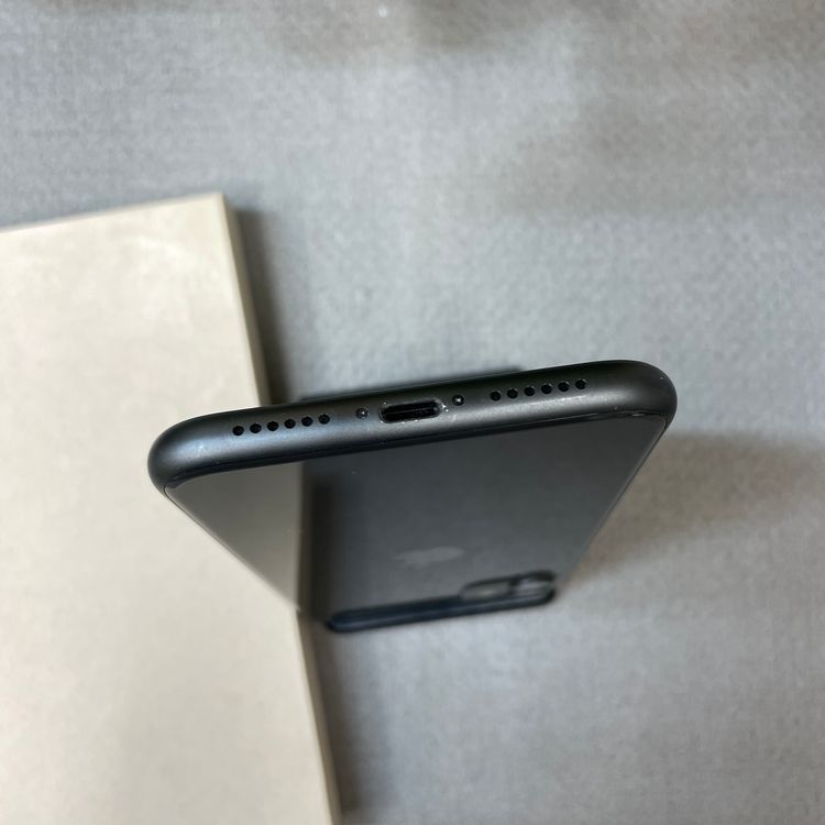 iPhone 11 64GB �֥�å� ������ SIM�ե꡼ ����̵��