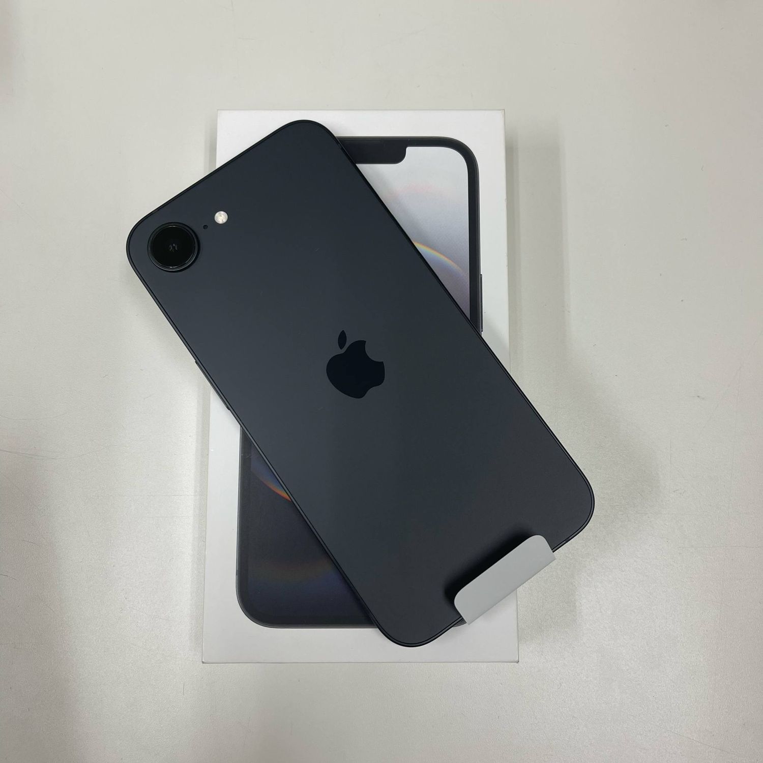 Apple iPhone 16e ブラック 新品未開封 ムスビー|新品未開封 iPhone 16e 128GB ブラック SIMフリー