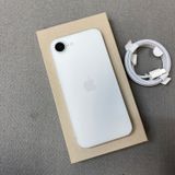 �Хåƥ꡼91% iPhone 16e 128GB �ۥ磻�� Apple�� SIM�ե꡼����̵��