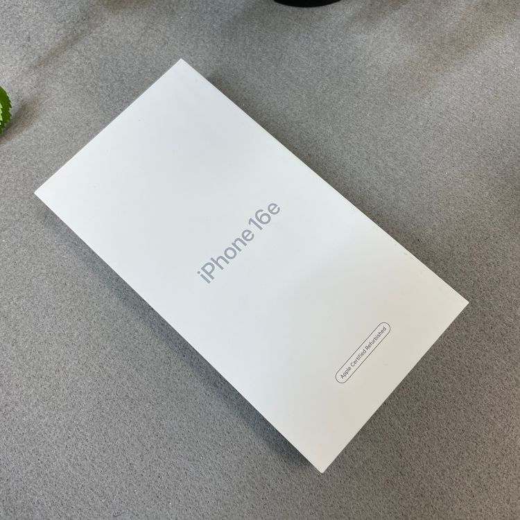 ���ʡ�̤���� iPhone 16e 128GB �ۥ磻�� ������ SIM�ե꡼����̵��