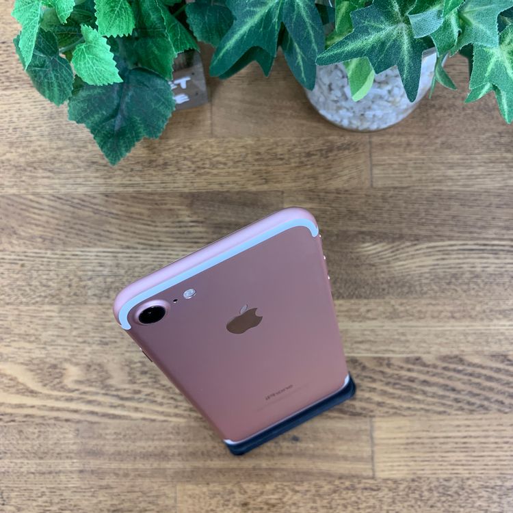 �Хåƥ꡼100% iPhone 7 32GB ������������� ������ SIM�ե꡼����̵��