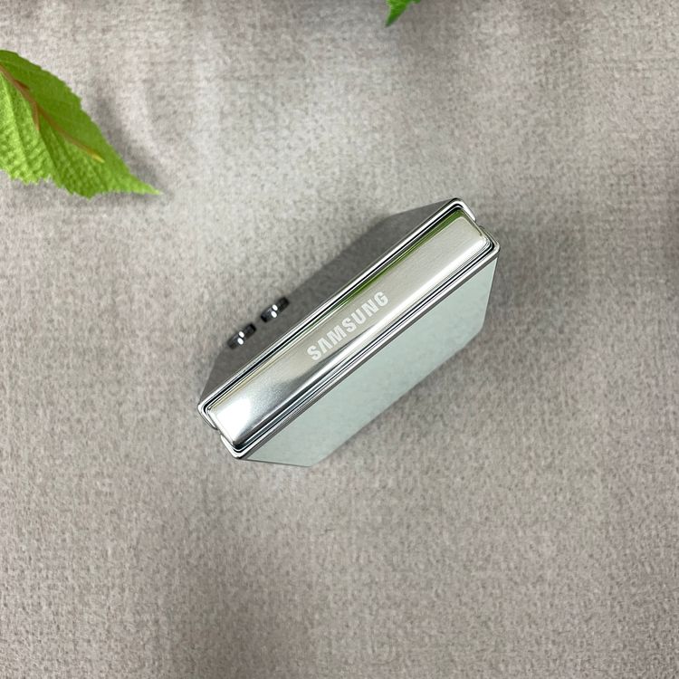 Ʊ Galaxy Z Flip5 256GB ߥ SIMե꡼ ̵