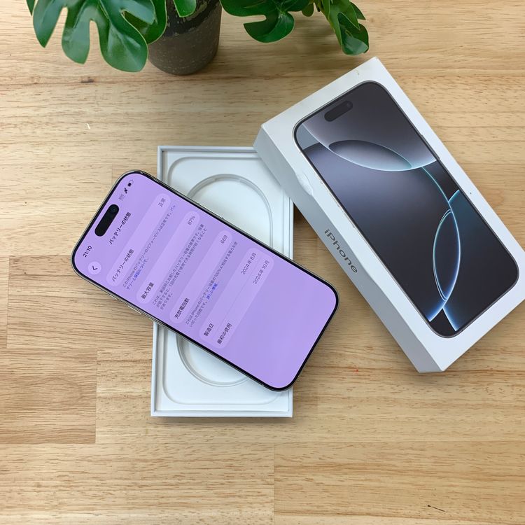 �Хåƥ꡼ 87�� iPhone16Pro 512GB �ۥ磻�ȹ����� SIM�ե꡼����̵��