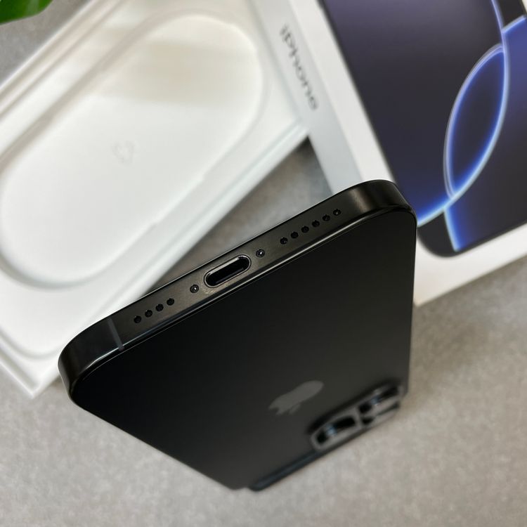 �Хåƥ꡼ 94% iPhone 16Pro Max 512GB �֥�å� ������ SIM�ե꡼