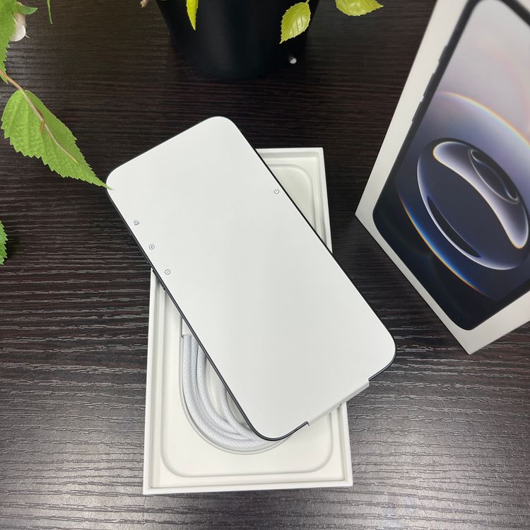 ʡ̤ iPhone 16e 128GB ֥å SIMե꡼̵