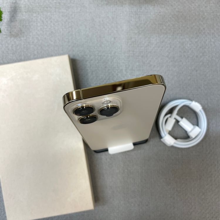 ���ʡ�̤���� iPhone 13Pro 256GB ������� ����SIM�ե꡼ ����̵��