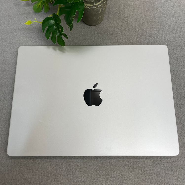 Macbook Pro 14����� M3Pro 18GB SSD 1TB US�����ܡ���