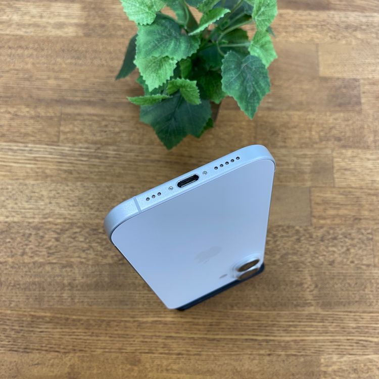 �Хåƥ꡼ 88�� iPhone 16 256GB �ۥ磻�ȹ����� SIM�ե꡼ ����̵��