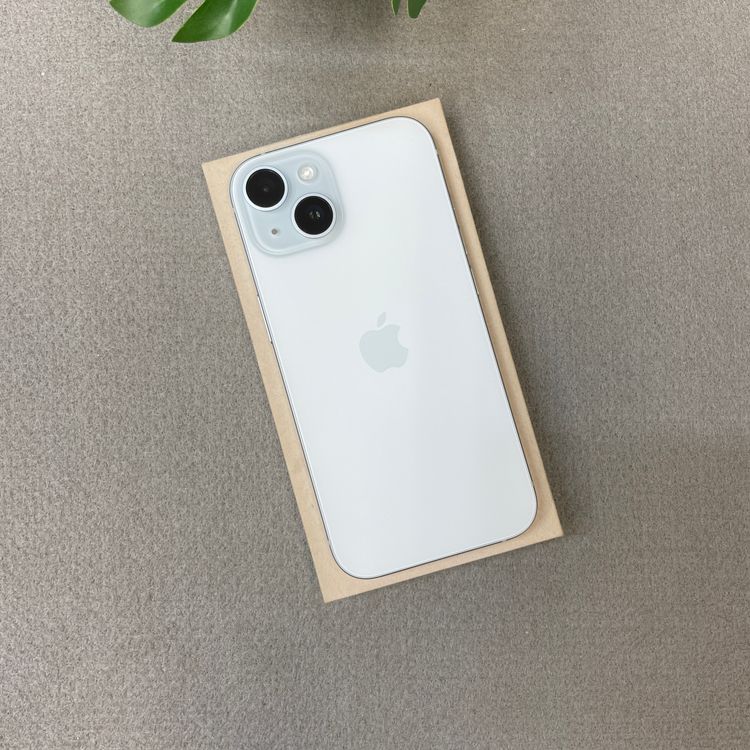 �Хåƥ꡼ 87% iPhone15 128GB �֥롼 ������ SIM�ե꡼ ����̵��