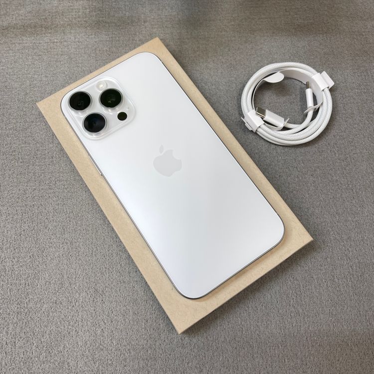 �Хåƥ꡼ 98% iPhone 16ProMax 256GB �ۥ磻�� ������ SIM�ե꡼