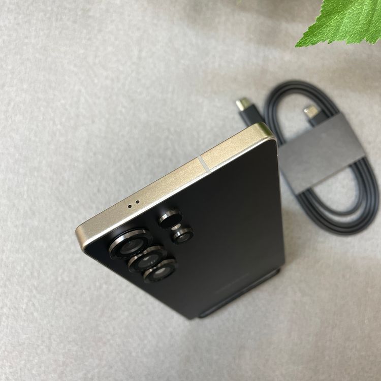 ����Ʊ�� Galaxy S25Ultra 256GB  �֥�å� ������ SIM�ե꡼ ����̵��