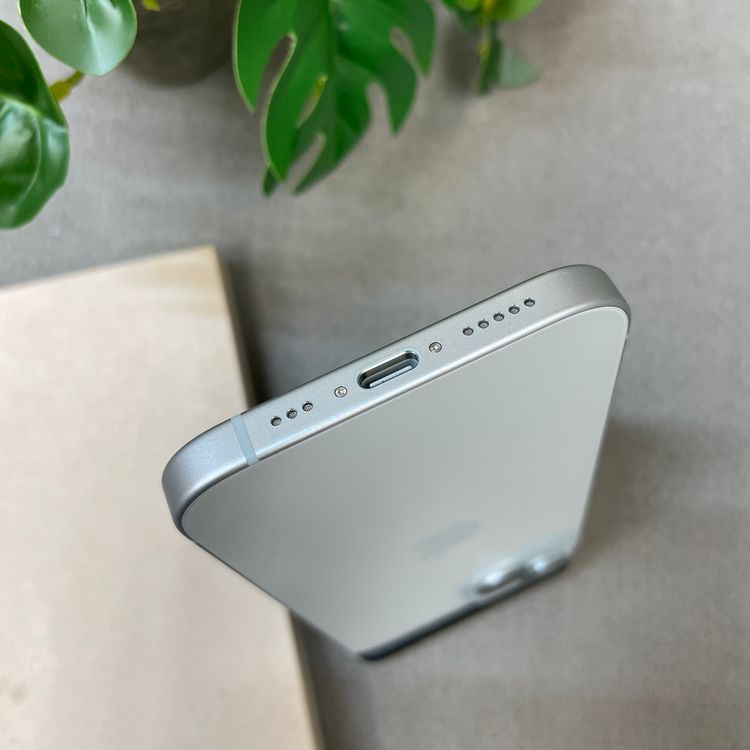 �Хåƥ꡼ 98% iPhone15 128GB �֥롼 ������ SIM�ե꡼ ����̵��
