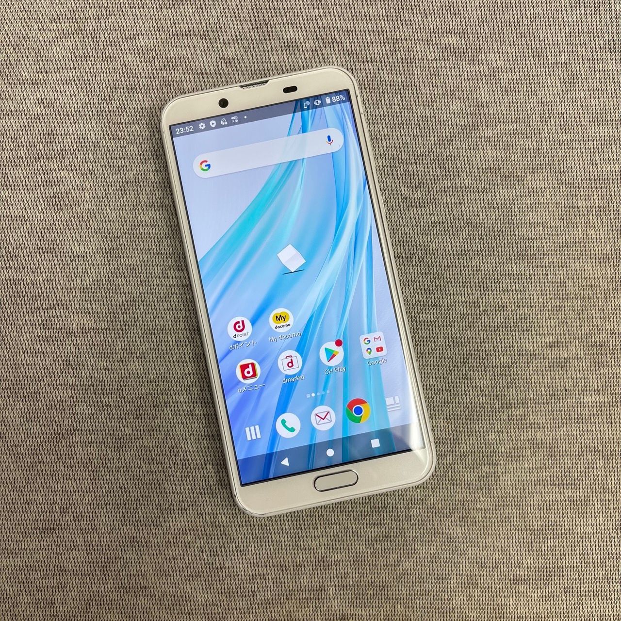 ムスビー｜Aquos Sense2 SH-01L ホワイト DOCOMO SIMフリー 送料