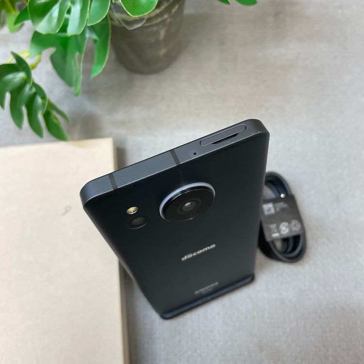 AQUOS sense7 128GB �֥�å� ������ SIM�ե꡼ ����̵��