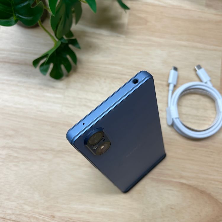 ����Ʊ�� Xperia 5 V SO-53D 128GB �֥롼 ����SIM�ե꡼ ����̵��