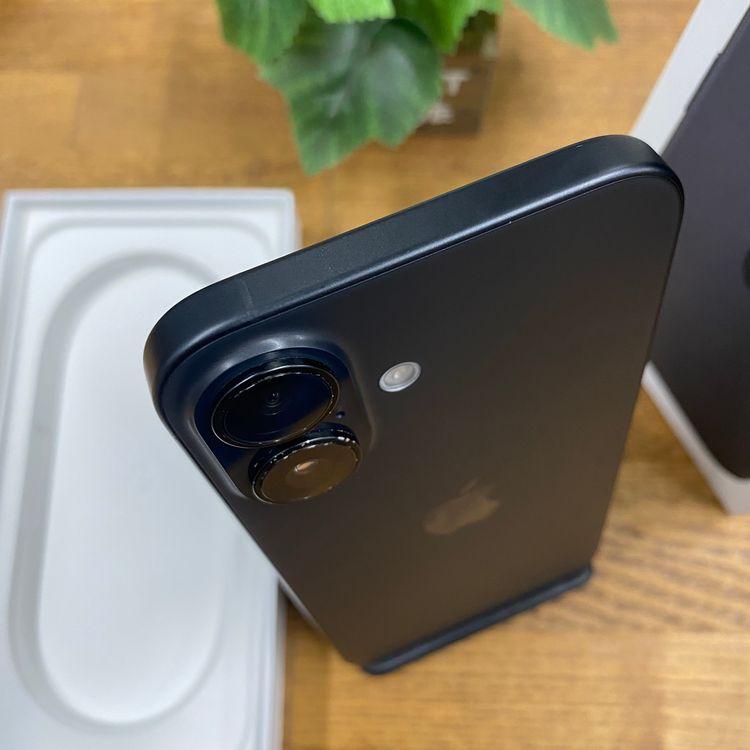 iPhone 16 256GB �֥�å���������SIM�ե꡼ ����̵��