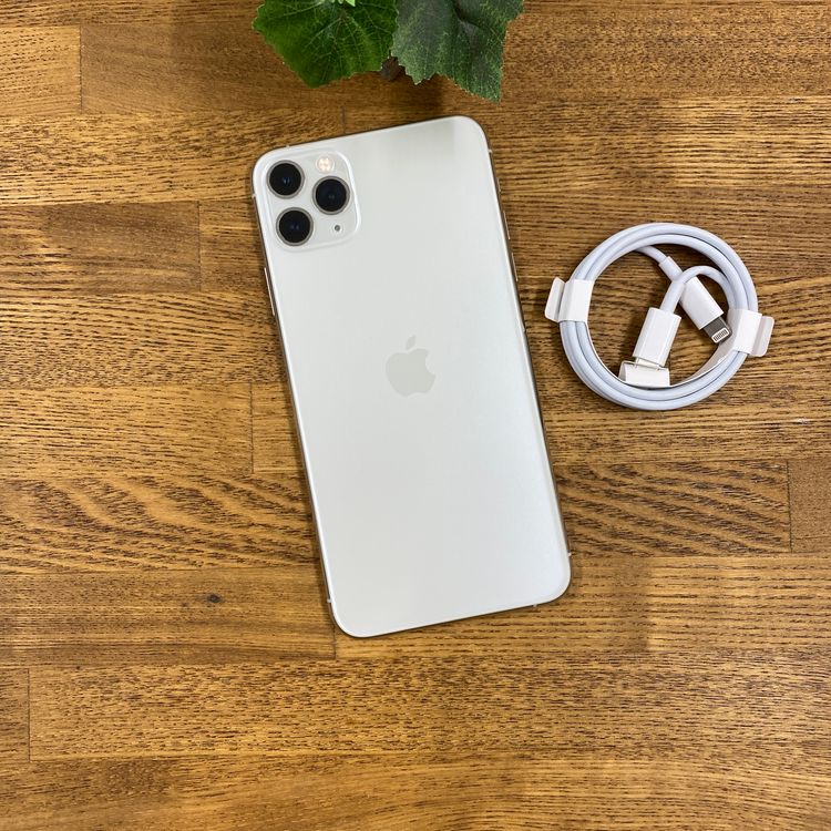 ���� iPhone11 ProMax 64GB ����С� ������SIM�ե꡼ ����̵��