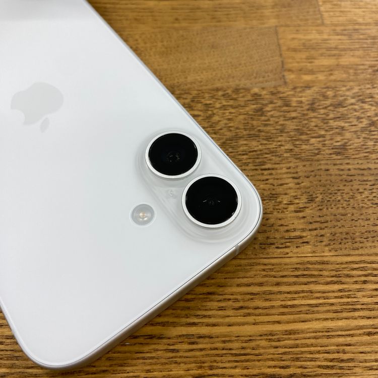 �Хåƥ꡼ 88�� iPhone 16 256GB �ۥ磻�ȹ����� SIM�ե꡼ ����̵��