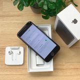 ����Ʊ�� iPhone 7 32GB �֥�å������� SIM�ե꡼ ����̵��