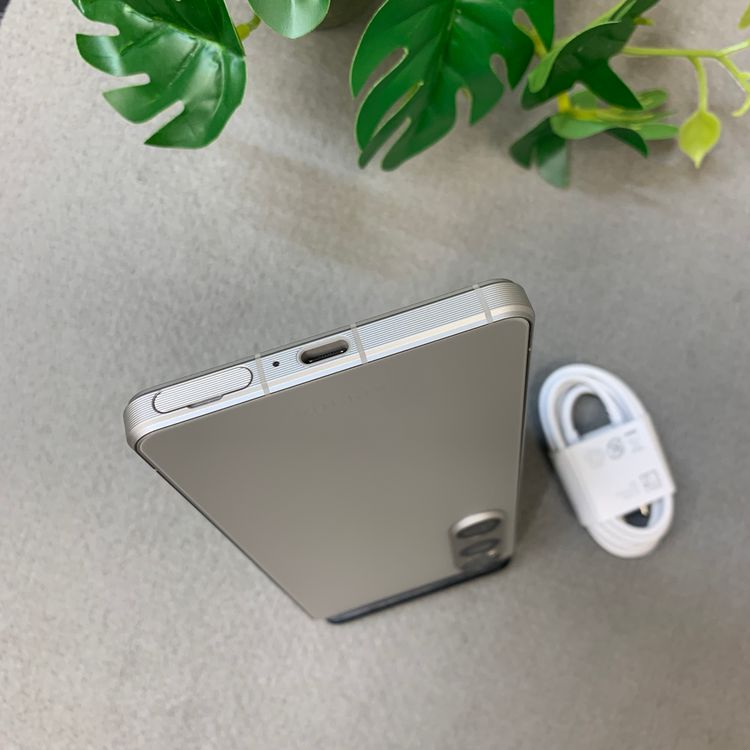 ����Ʊ�� Xperia 1 VI SO-51E 256GB �ץ���ʥ���С� �ɥ����� SIM�ե꡼