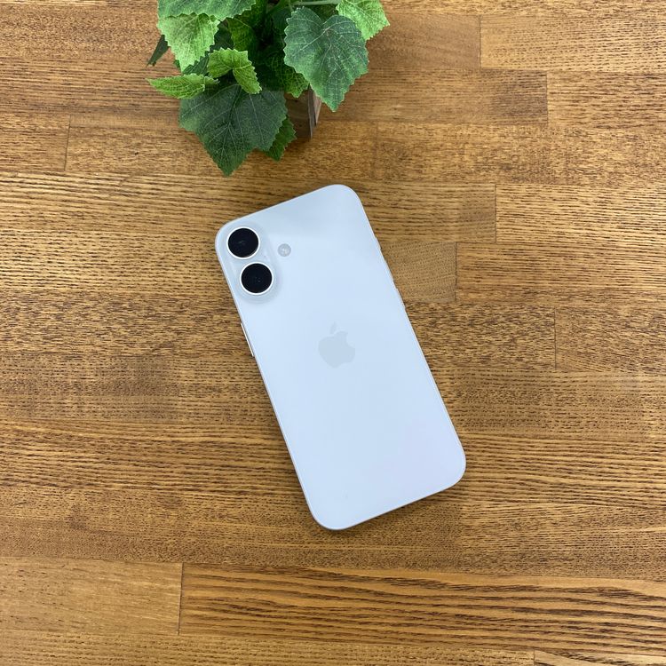 �Хåƥ꡼ 88�� iPhone 16 256GB �ۥ磻�ȹ����� SIM�ե꡼ ����̵��