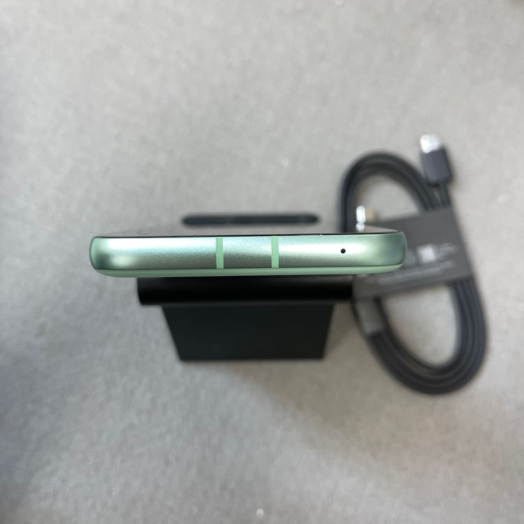 �Хåƥ꡼97% Google Pixel 8a 128Gb Aloe ������ SIM�ե꡼����̵��