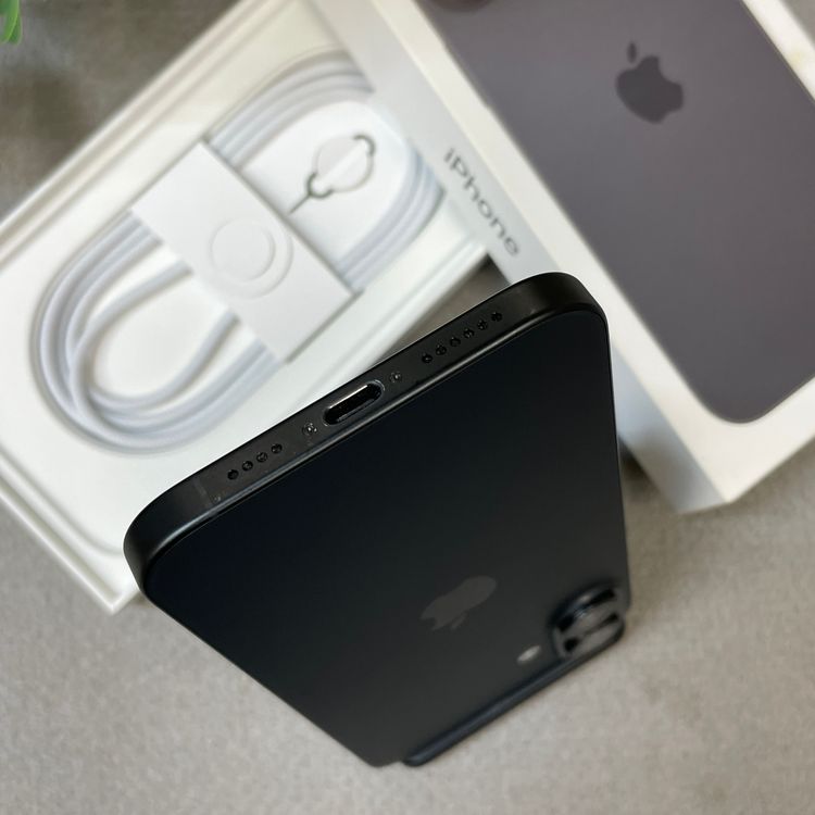 �Хåƥ꡼96% iPhone 16Plus 128GB �֥�å� ������ SIM�ե꡼