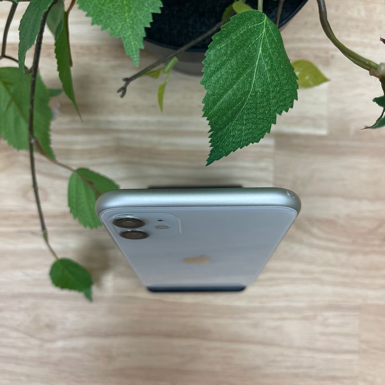 iPhone11 ۥ磻 64Gb  SIMե꡼ ̵