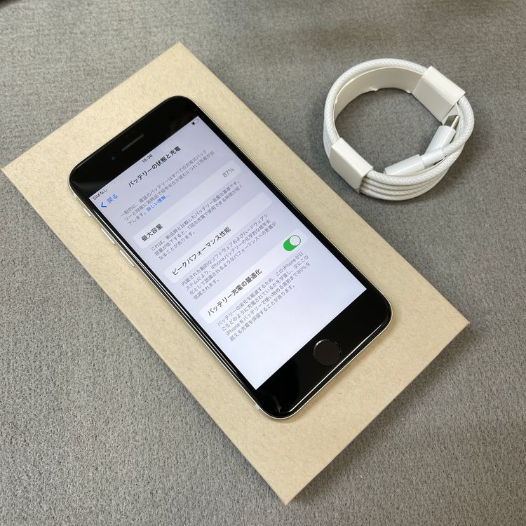 ����Ʊ�� iPhone SE�裳���� 64GB �������饤�� ������ SIM�ե꡼