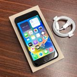 �Хåƥ꡼ 92% iPhone SE3 64GB �ߥåɥʥ��� ������ SIM�ե꡼ ����̵��