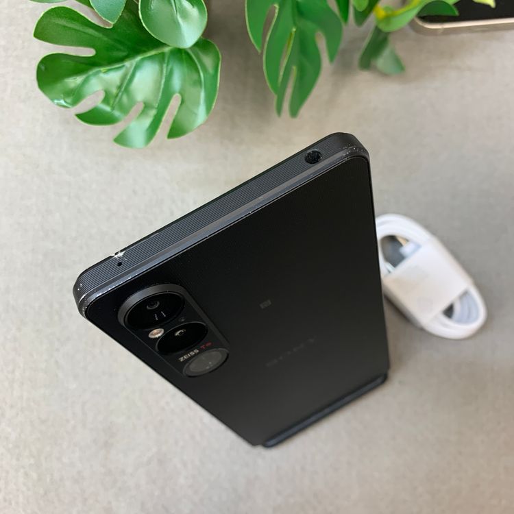 Sony Xperia 1 VI SO-51E 256GB �֥�å� �ɥ����� SIM�ե꡼����̵��