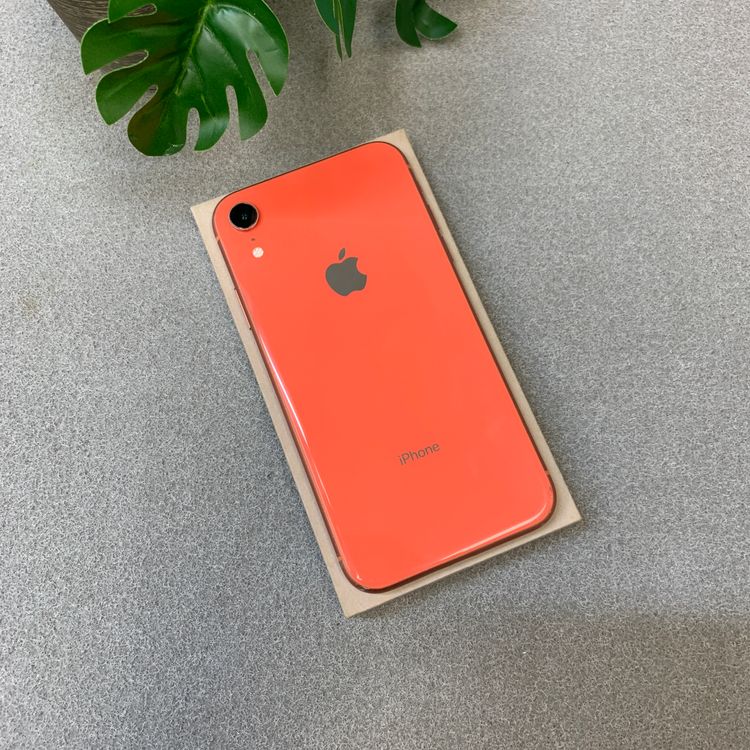 iPhone XR 128GB ������� ������ SIM�ե꡼ ����̵��