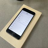 �Хåƥ꡼ 82% iPhone SE2 64GB �ۥ磻�� ������ SIM�ե꡼ 65368