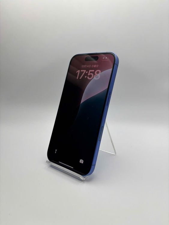 ���A iPhone 16 DOCOMO Ultramarine 128GB �Хåƥ꡼94%