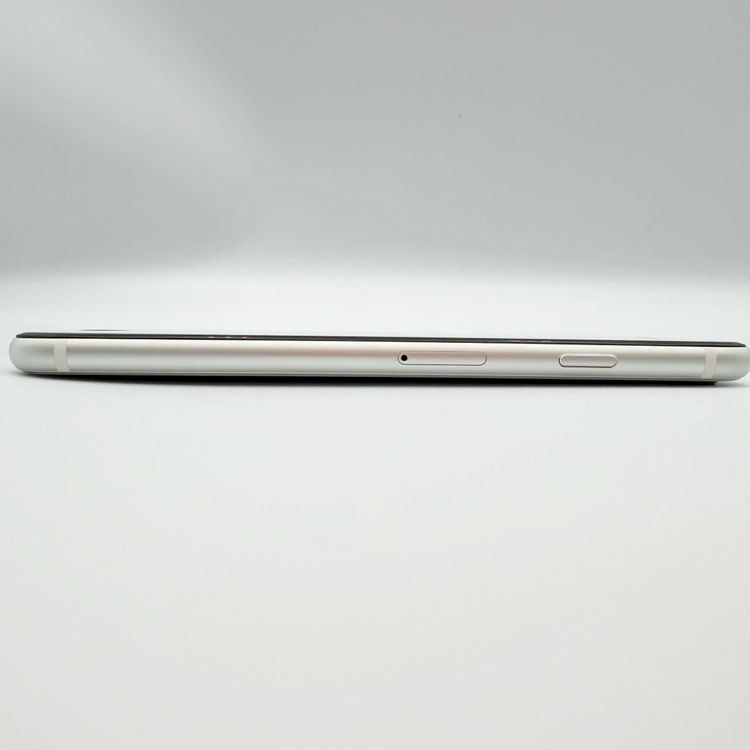 �ڥХåƥ꡼92���iPhone SE ��2���� 64GB �ۥ磻�ȡ�SoftBank
