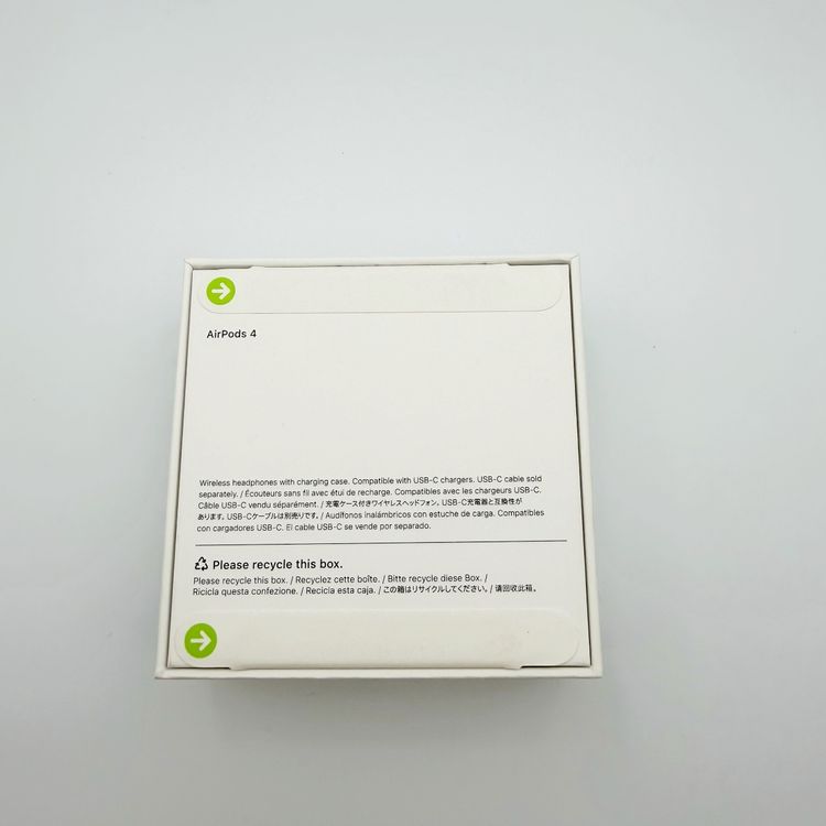 �ڿ���̤������AirPods 4 MXP63J/A