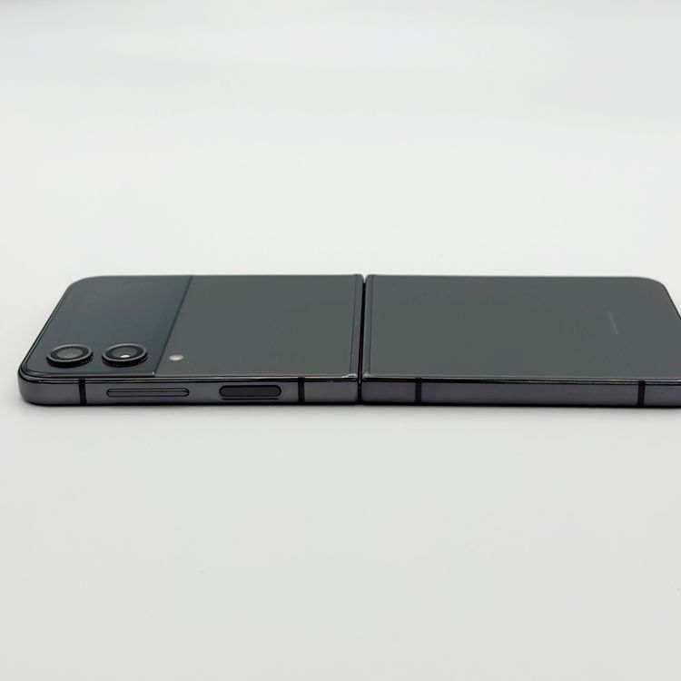 �ڥХåƥ꡼�ɹ���Galaxy Z��Flip4��SM-F721C 128GB ��ŷ��
