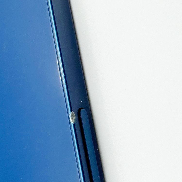 �ڥХåƥ꡼76���iPhone 12 128GB �֥롼��docomo