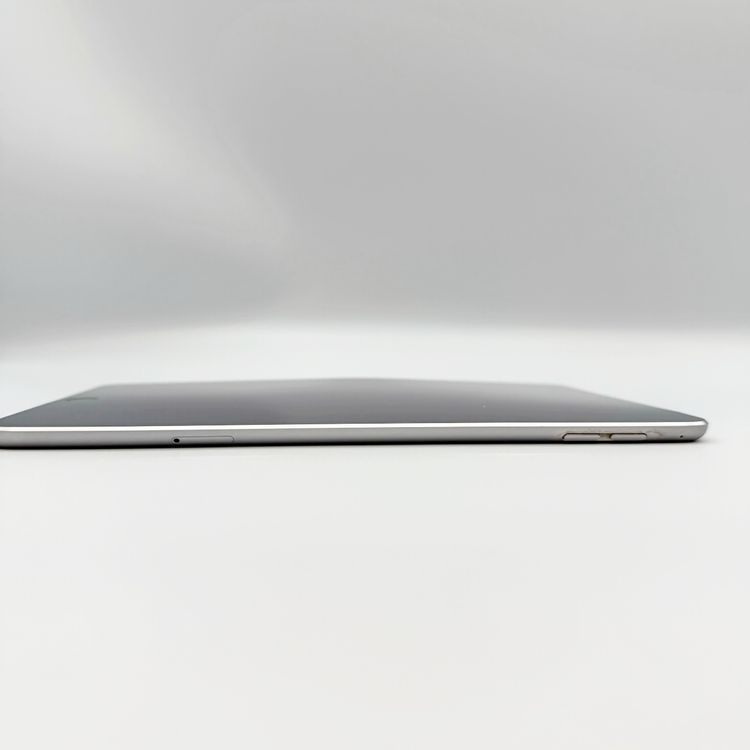 �ڥХåƥ꡼86��� iPad mini4 Wi-Fi��Cellular��64GB au
