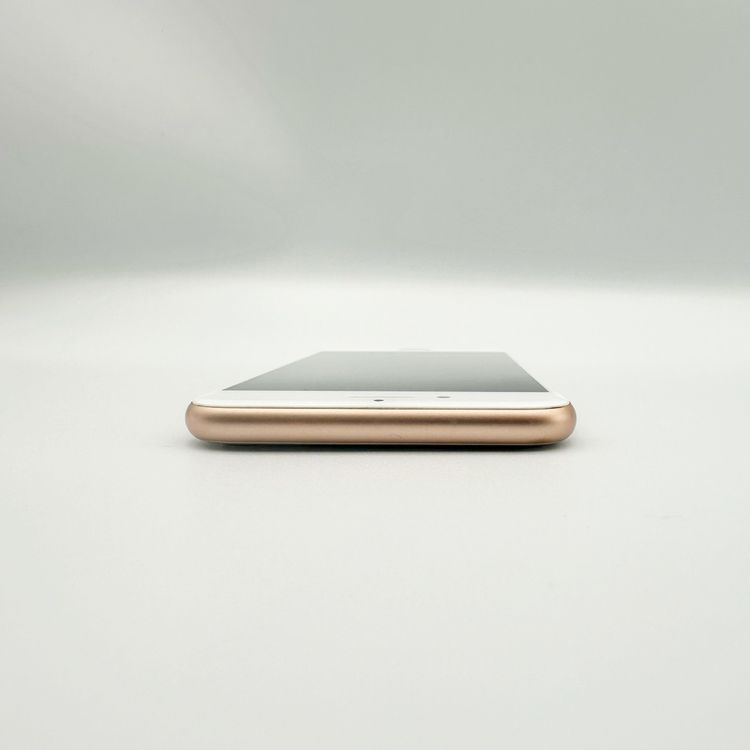 �ڥХåƥ꡼80���iPhone 8 64GB ������ɡ�SoftBank