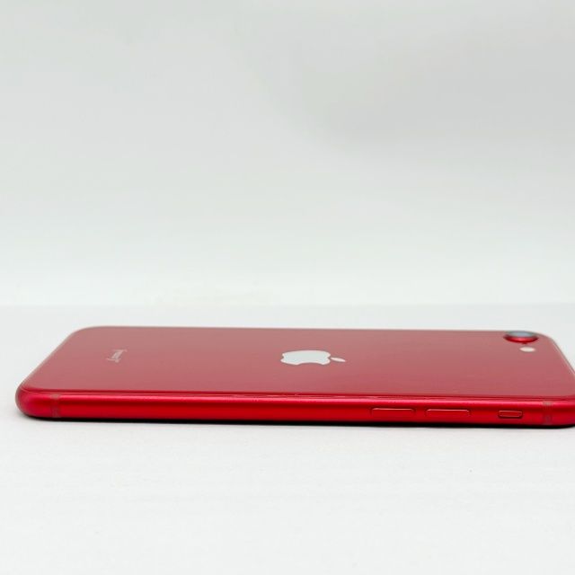 iPhone SE ��3���� 64GB ��å�