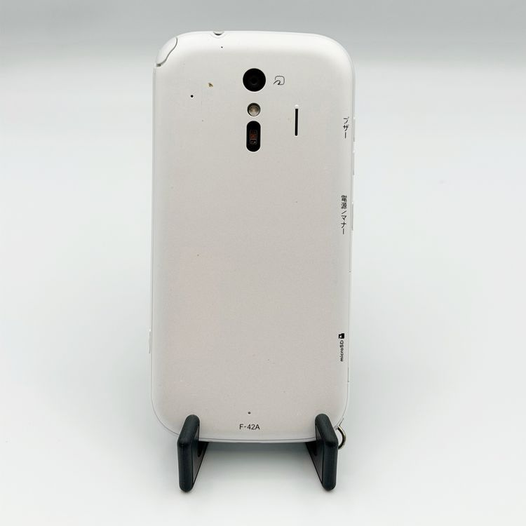 �餯�餯���ޡ��ȥե���32GB	�ۥ磻��	F-42A��docomo